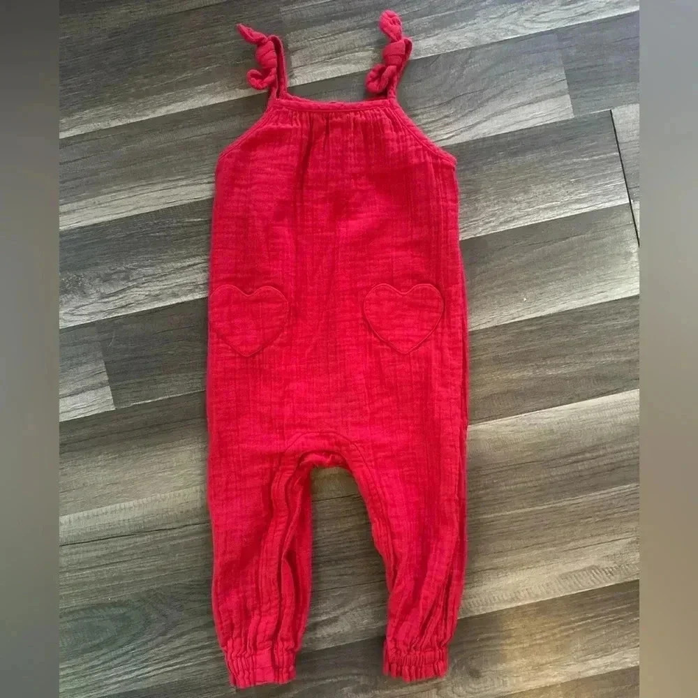 ❤️OLD NAVY - Valentines Day Jumpsuit (18-24 Months)